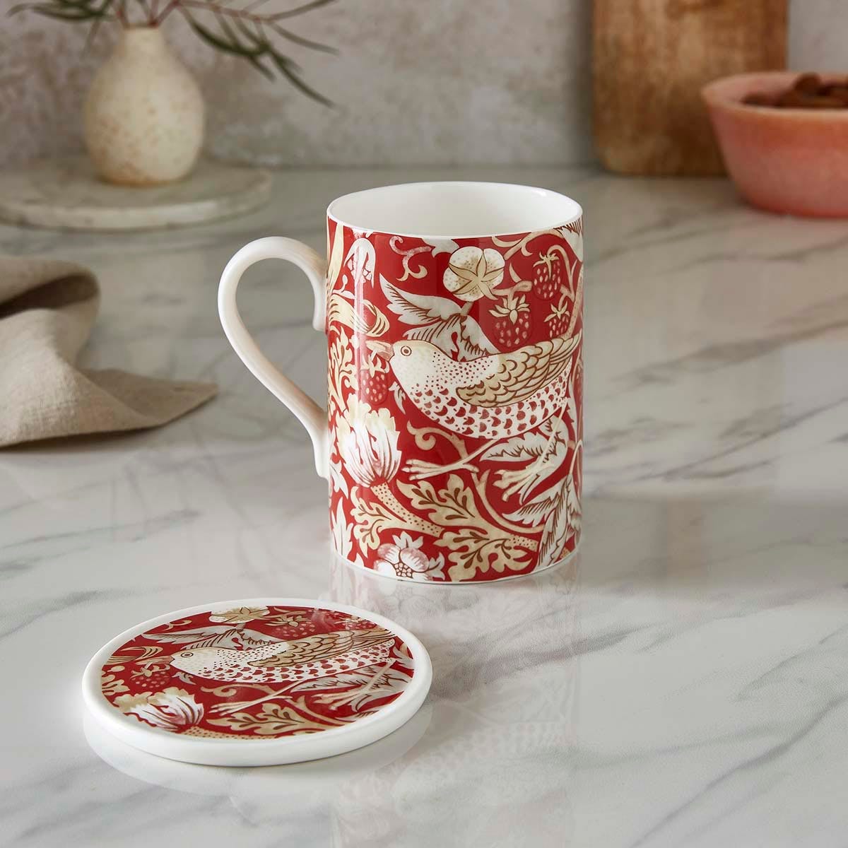 Spode Morris & Co. Strawberry Thief Mug & Tray Set – Luxury Birthday Gift Spode
