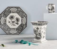 Heritage Dinnerware / Serveware / Giftware Square Vase (India) Spode