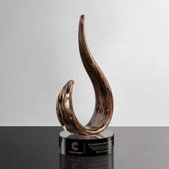 Malta Crystal Award – Luxury Executive Trophy crystal edge - Crystal House