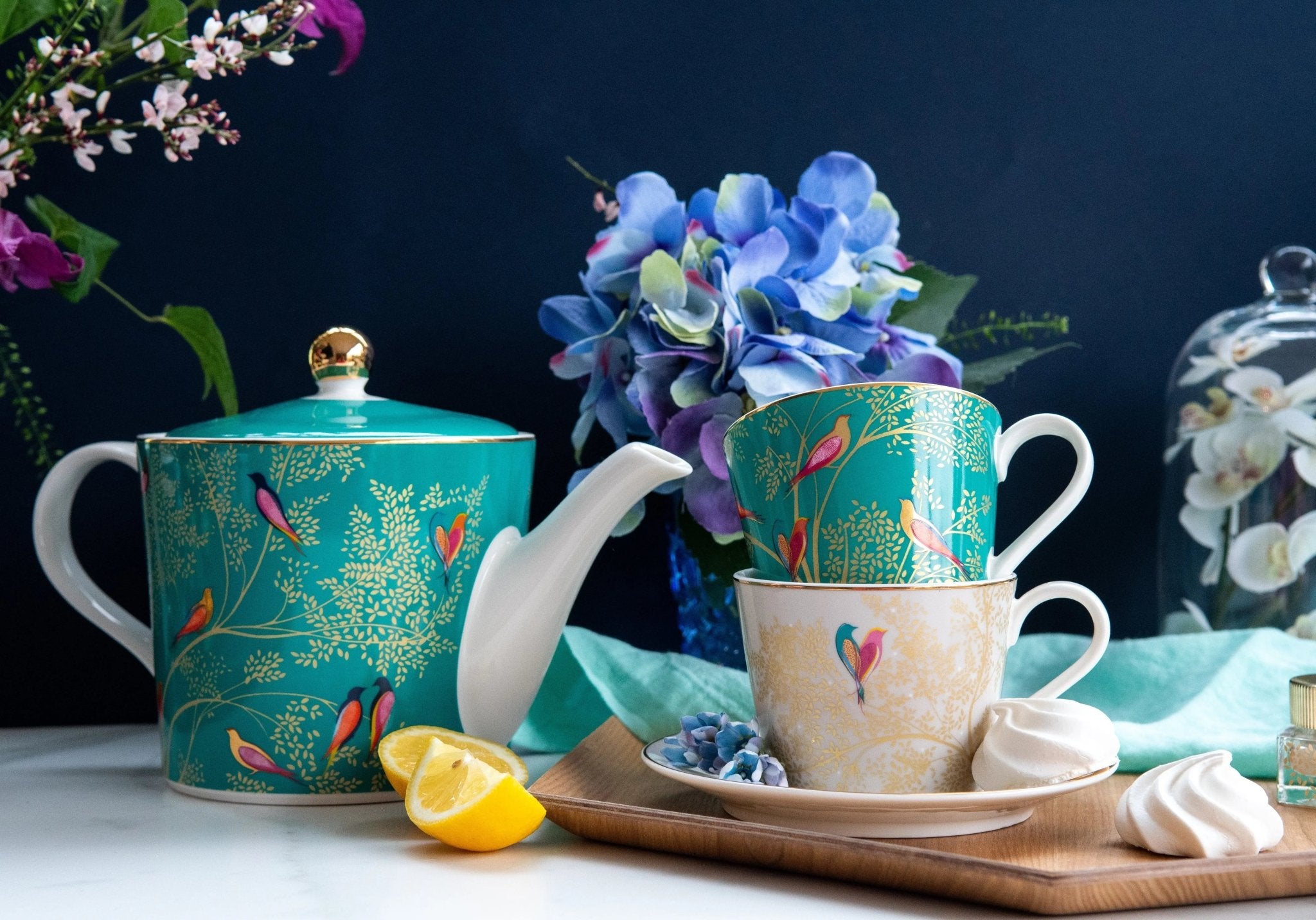 Sara Miller - Chelsea Collection Teapot - Green Portmeirion