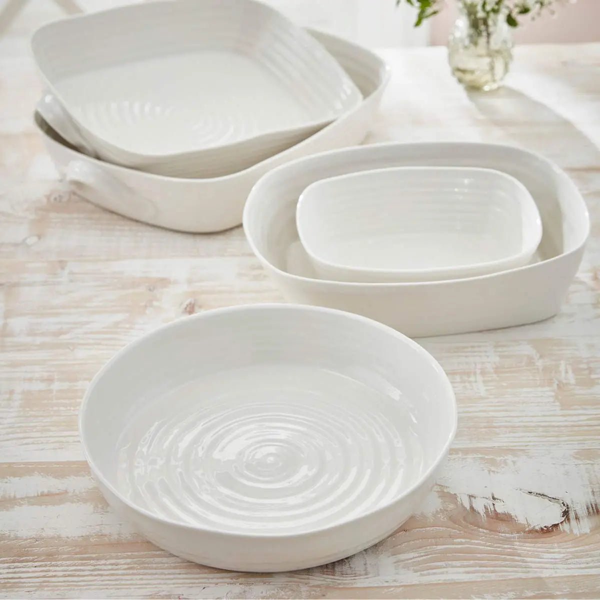 Sophie Conran White - Bakeware Round Roasting Dish Portmeirion