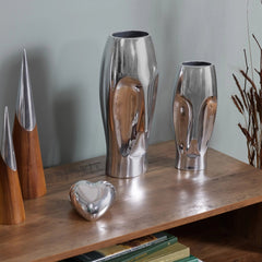 Face vase Nambé