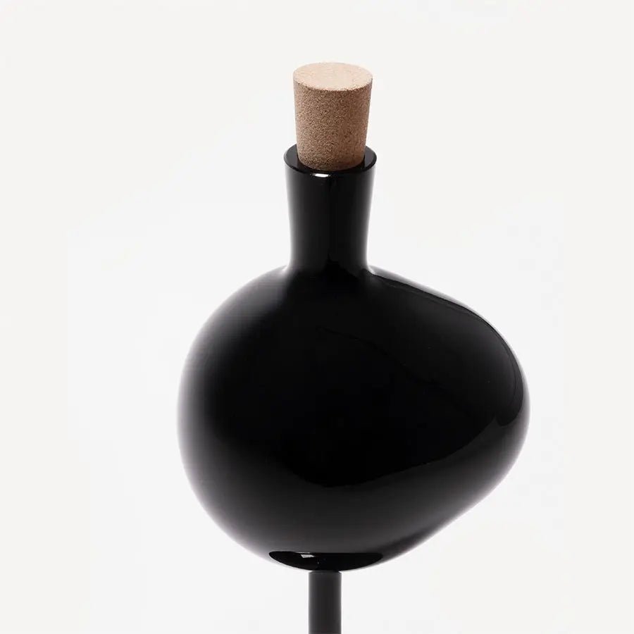 Bod Bottle Black XL Kosta Boda