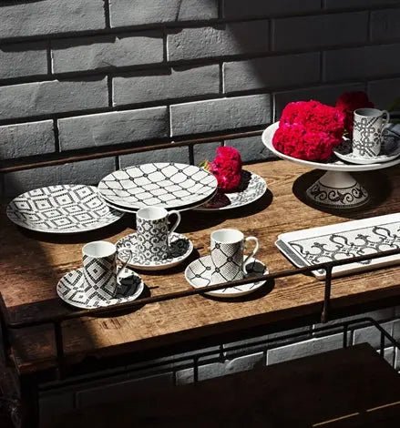 CALÃ‡ADA PORTUGUESA CAKE STAND Vista Alegre