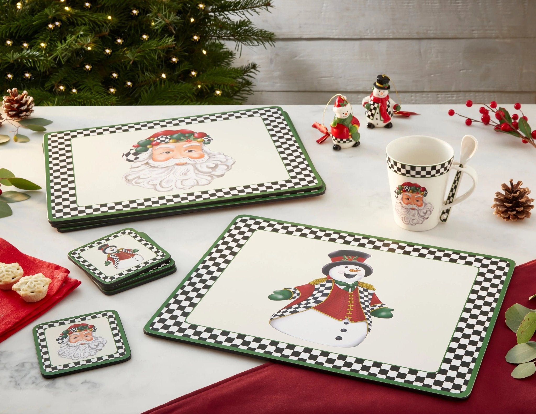 Christmas Tree - Black and White Figural Collection Black and White Christmas S/4 Mixed Snowman and Santa Large Placemats Spode