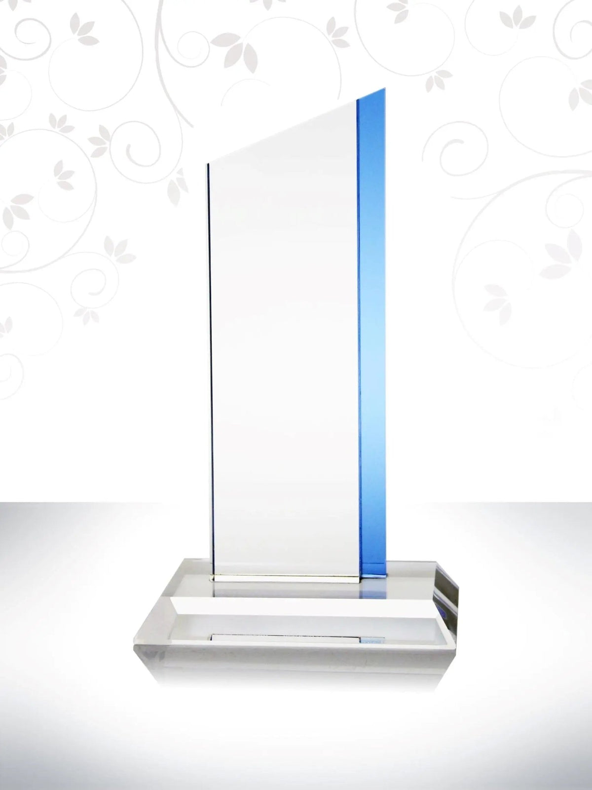 Crystal Graph Cut Award Crystal House - RM