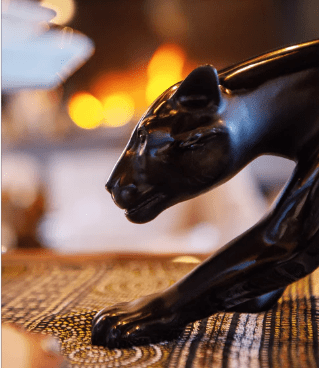 Magnum Black Panther Crystal Sculpture Daum - Crystal House