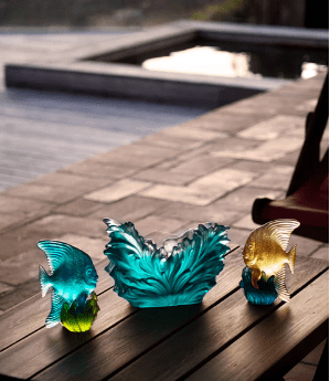 Maya Medium Blue & Green Platax Fish Daum - Crystal House