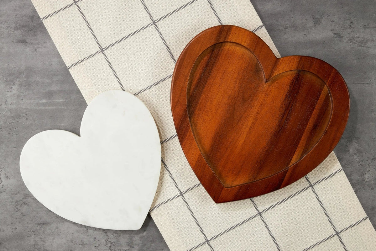 Nambe Entertaining Eat your heart out Cutting Board Nambé