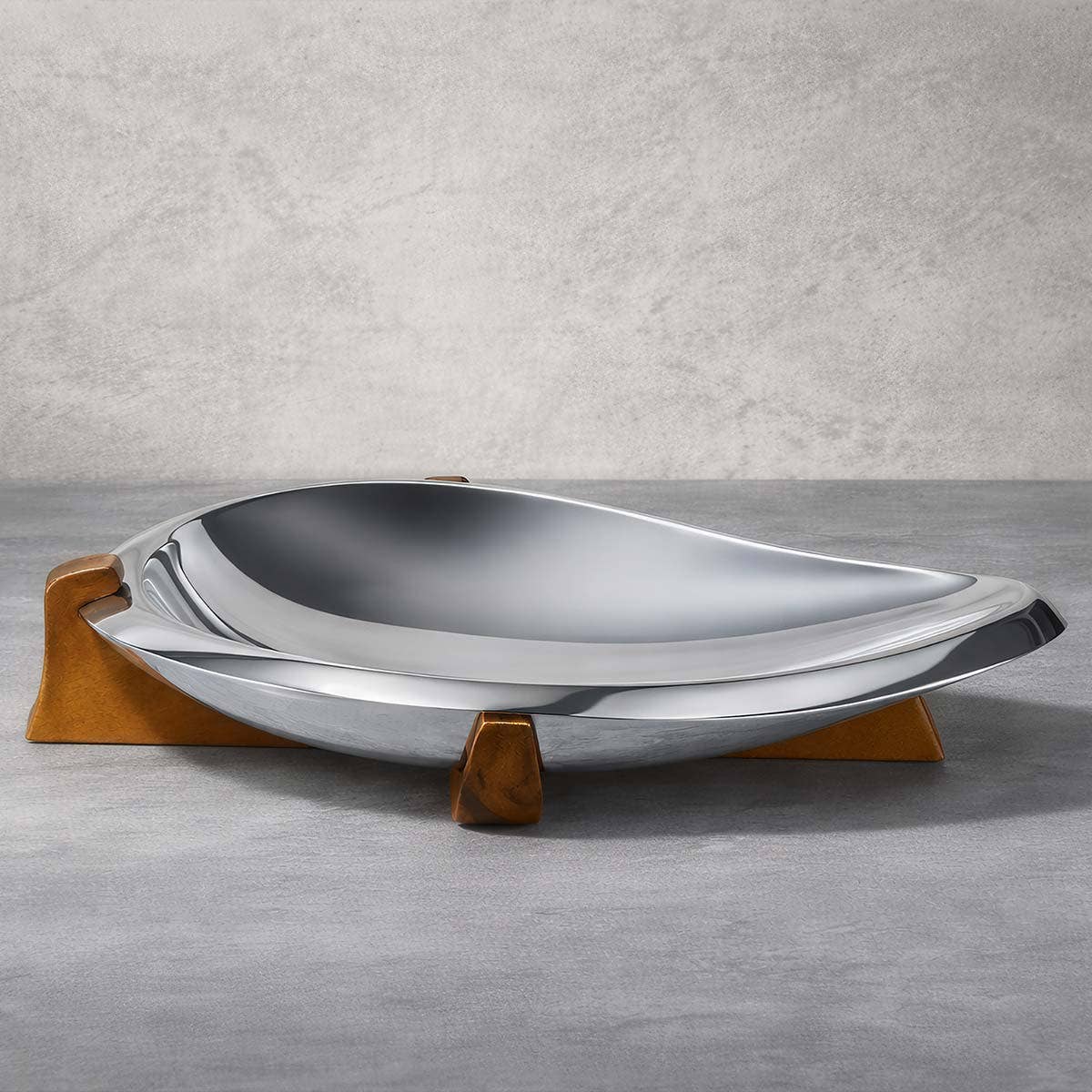 Nambe Tribute Fruit Bowl – Alloy & Acacia Wood Designer Serving Bowl Nambé- Crystal House