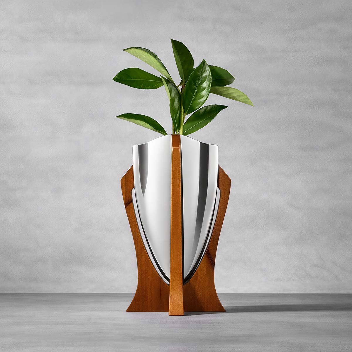 Nambé Tribute Vase – Alloy & Acacia Wood Designer Flower Vase Nambé- Crystal House