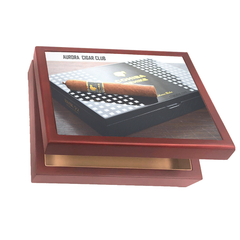 Humidor Nieponski Gallery