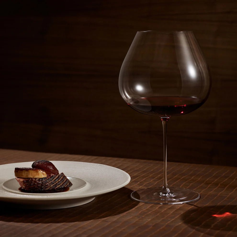 Orrefors Frantzén Mature Wine Glass Handmade – Luxury Crystal Gifts Orrefors - Crystal House