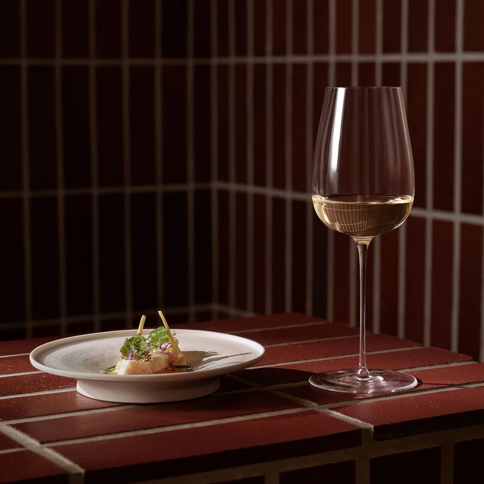 Orrefors Frantzén White Wine Glass Handmade – Luxury Crystal Gifts Orrefors - Crystal House