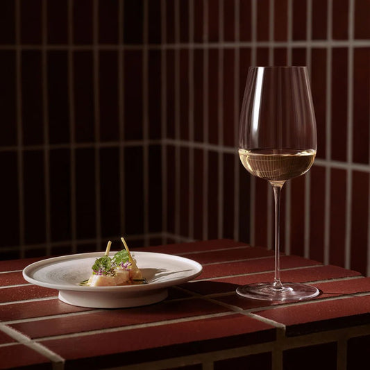 Orrefors Frantzén White Wine Glass Handmade – Luxury Crystal Gifts Orrefors - Crystal House