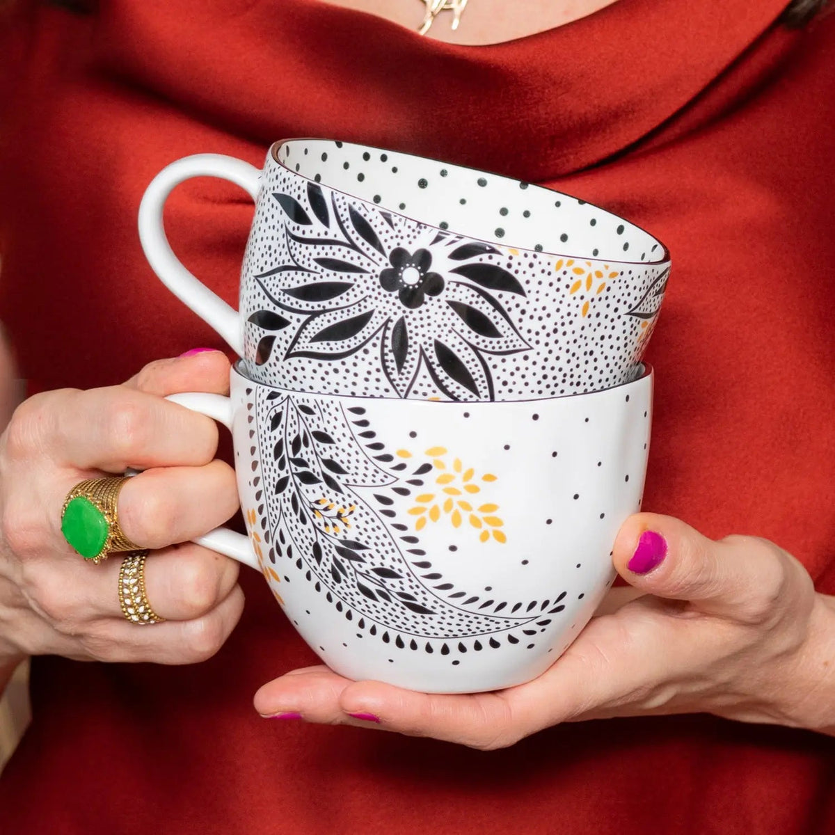 Sara Miller Artisanne Noir Mug 14Oz Paisley Portmeirion