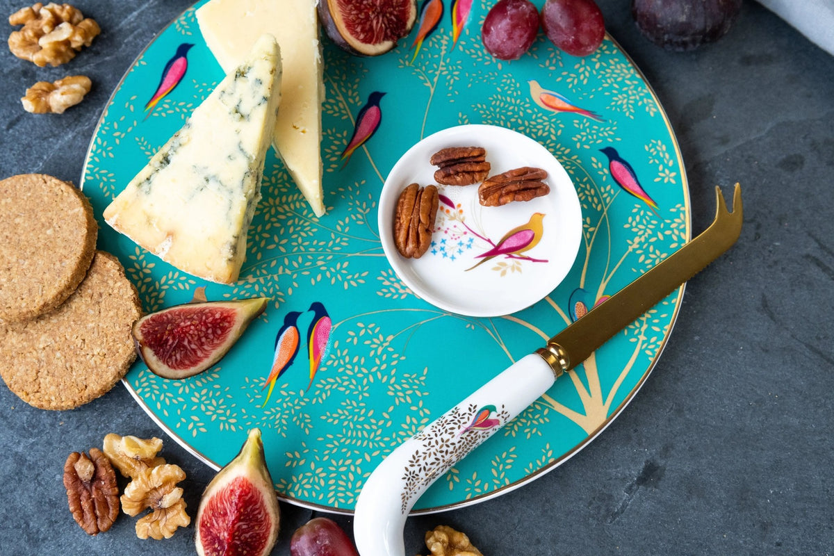 Sara Miller - Chelsea Collection Cheese Plate & Knife Portmeirion