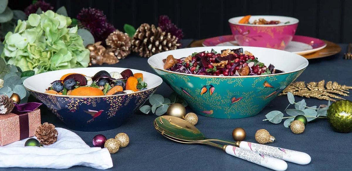Sara Miller - Chelsea Collection LARGE SALAD BOWL - GREEN Portmeirion