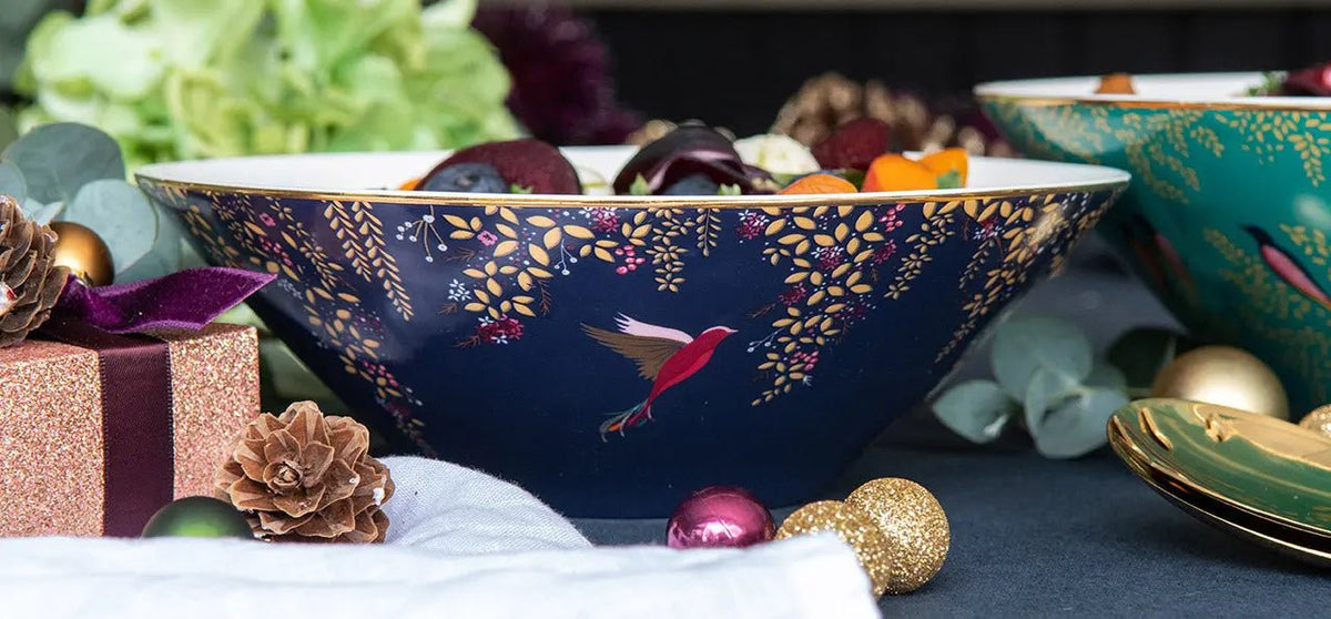 Sara Miller - Chelsea Collection MEDIUM SALAD BOWL - NAVY Portmeirion