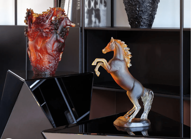 Spirited Horse in Amber 500 ex Daum - Crystal House