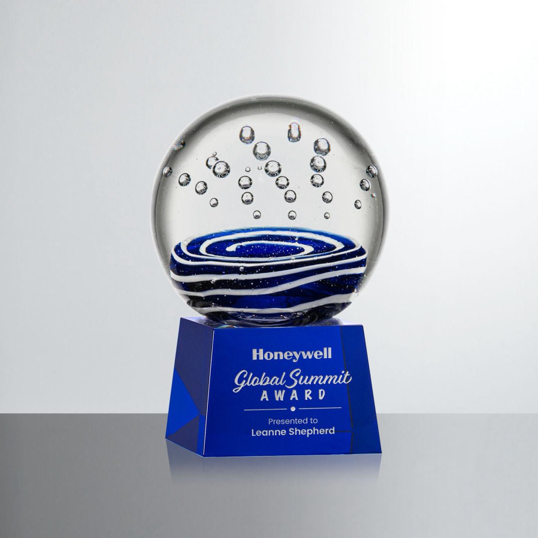 Tranquility Crystal Award – Luxury Corporate Gift crystal edge - Crystal House