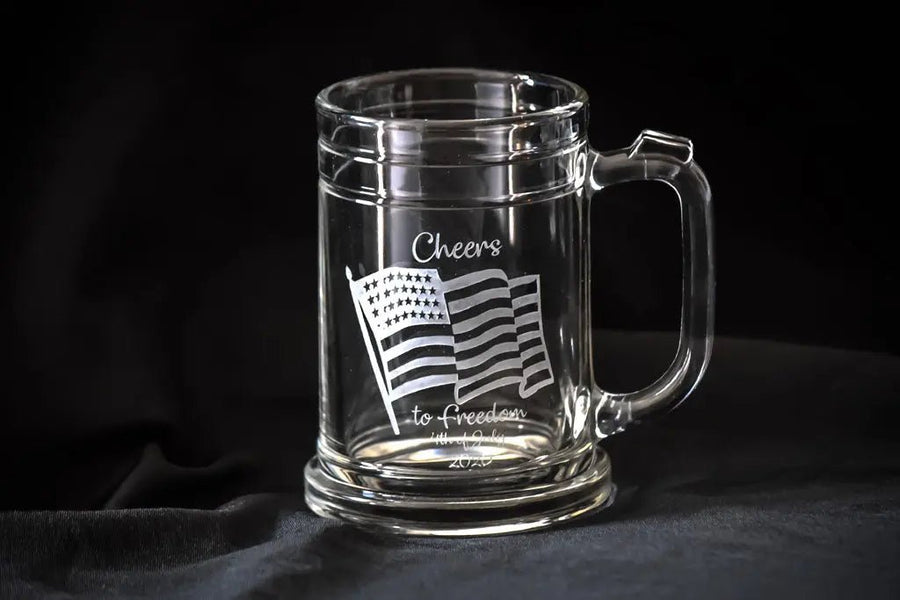 4th July US Flag Engraved Beer Mug