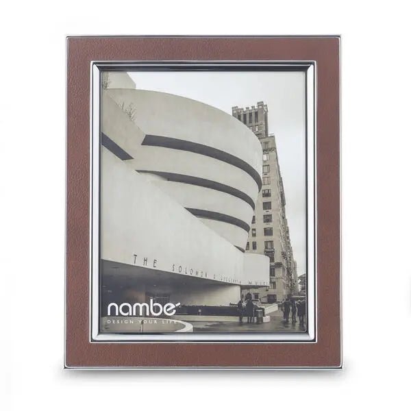 Novara Frame
