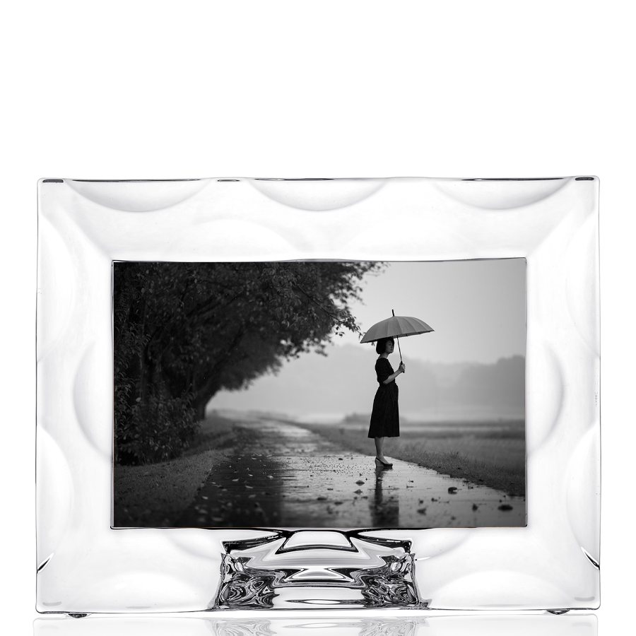 Orrefors Picture Frame: Elevate Your Memories with Swedish Crystal Excellence | Premium Photo Frames Orrefors
