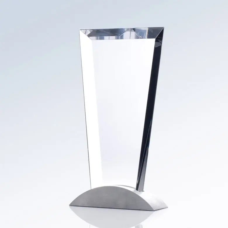 VISION AWARD W/ BASE Crystal House - Prism